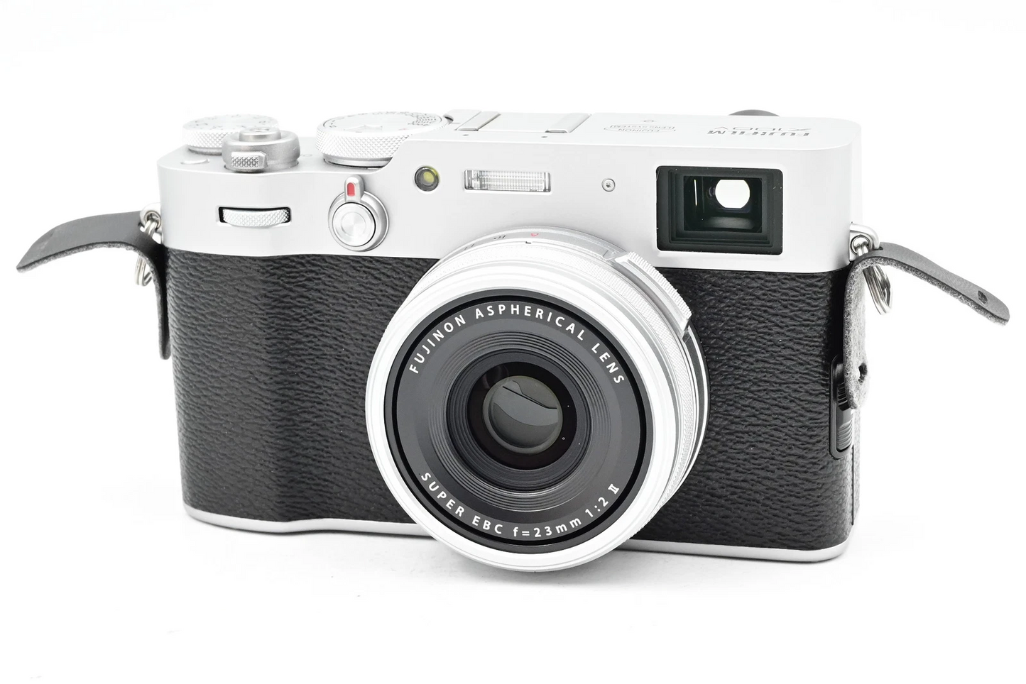 Fujifilm X100V Silver [ NearMint Less Than 100 Shutter count ] 26.1MP in Box